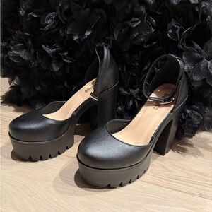 Black Platform Heels